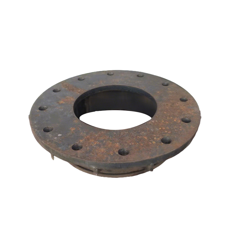 What are the key design considerations for explosion-proof design of external flange connectors in flammable and explosive environments?